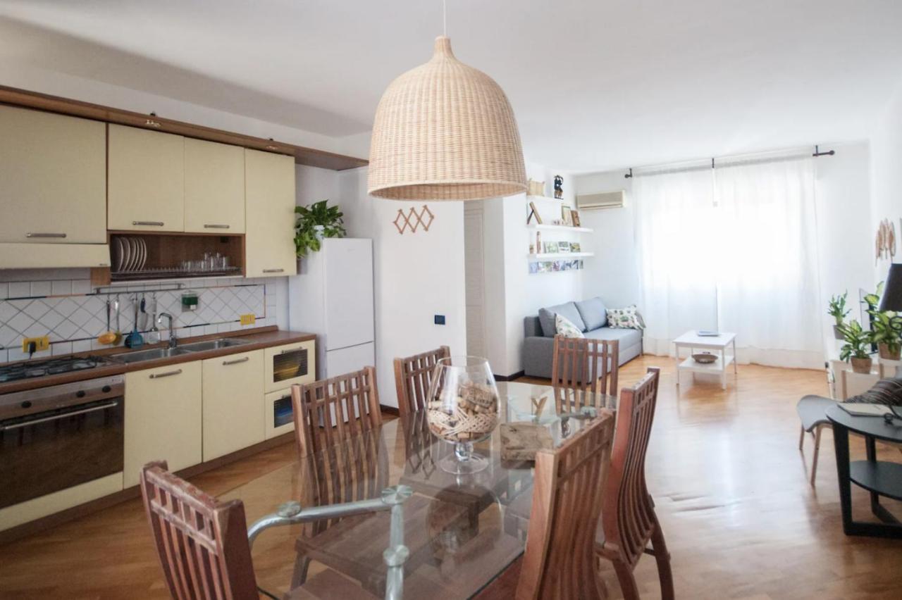 Apartment Casa Sul Mare Seaside In Front Of The Sea Palermo